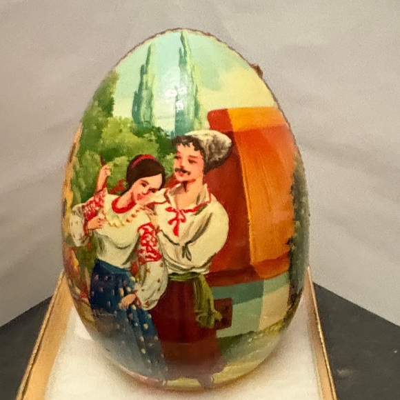 Vibrant Ukraine Wood Hand-Painted Easter Egg with Folk Scene - Picture 10 of 10